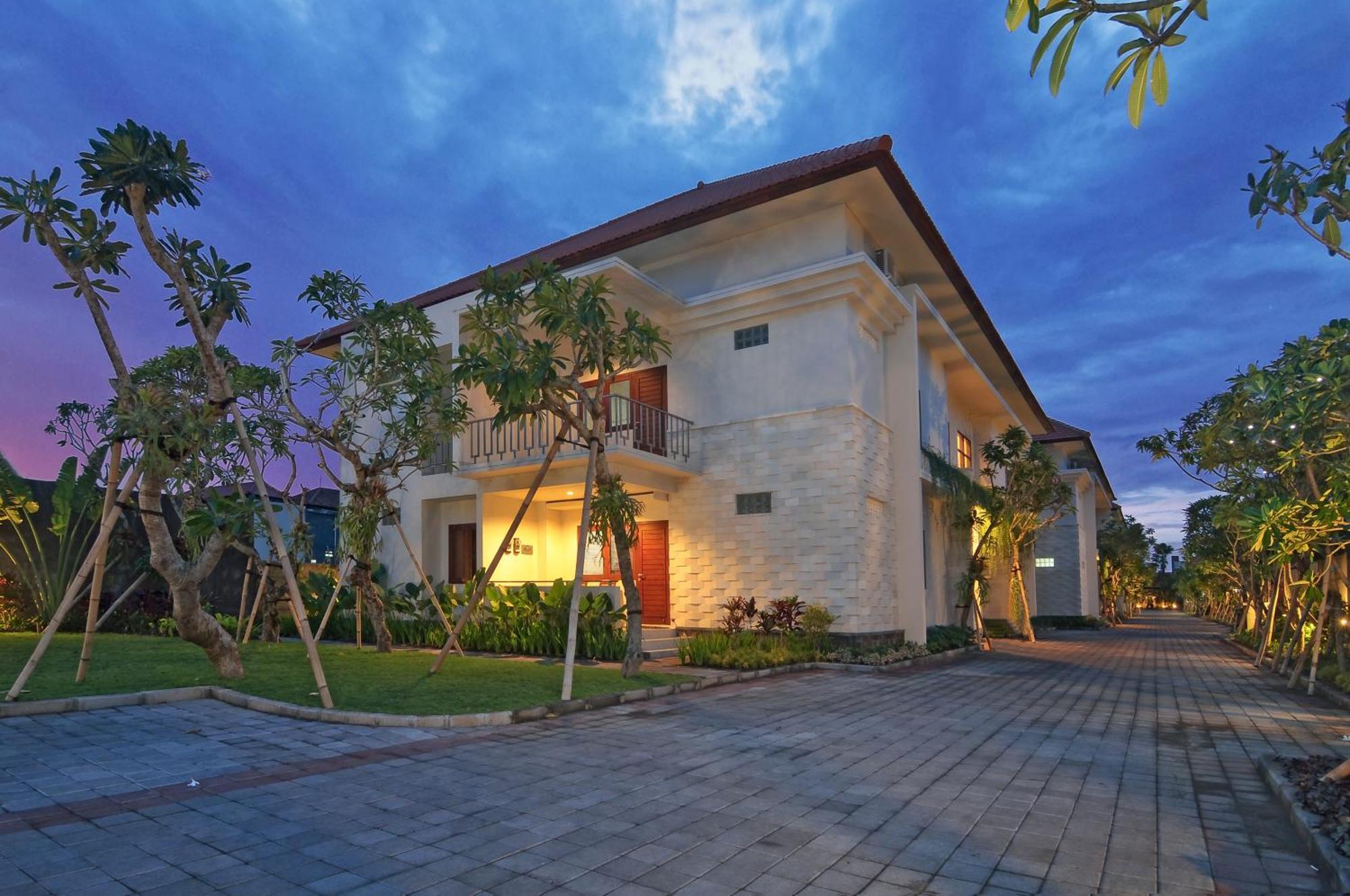 Aparthotel Taman Ayu Town House Legian Exterior foto